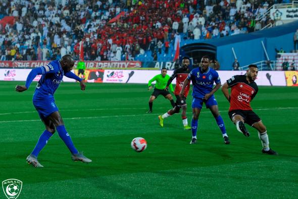 نجم الهلال على رادار أهلي جدة والشباب