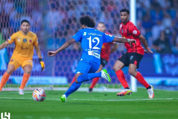 مدرب الرياض: الهلال من الصعب أن تعود أمامه