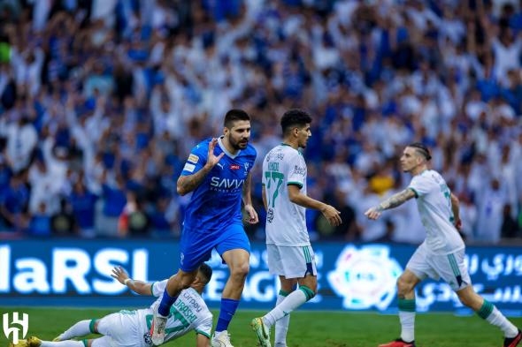 الهلال يتفوق على الأهلي برقم قياسي جديد