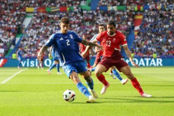 رجل مباراة إيطاليا ضد سويسرا في ثمن نهائي يورو 2024