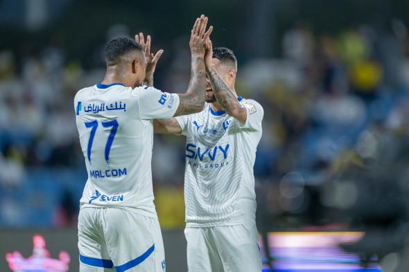 صدمة قوية لجماهير الهلال قبل مواجهة الأخدود في الدوري السعودي